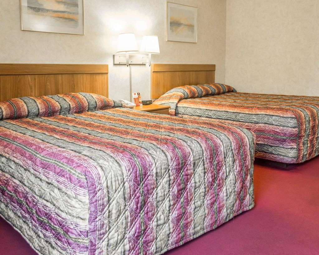 Econo Lodge Cleveland Southeast - Kent Streetsboro Zimmer foto